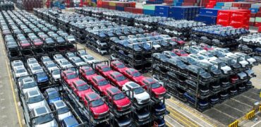 Kinesiske elektriske biler klar til eksport